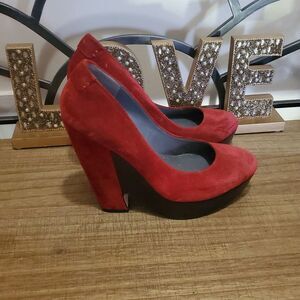 ROSEGOLD Lela Platform Women’s Ruby Red Suede Wedge Heels Sz 8.5 Cap Toe Boho